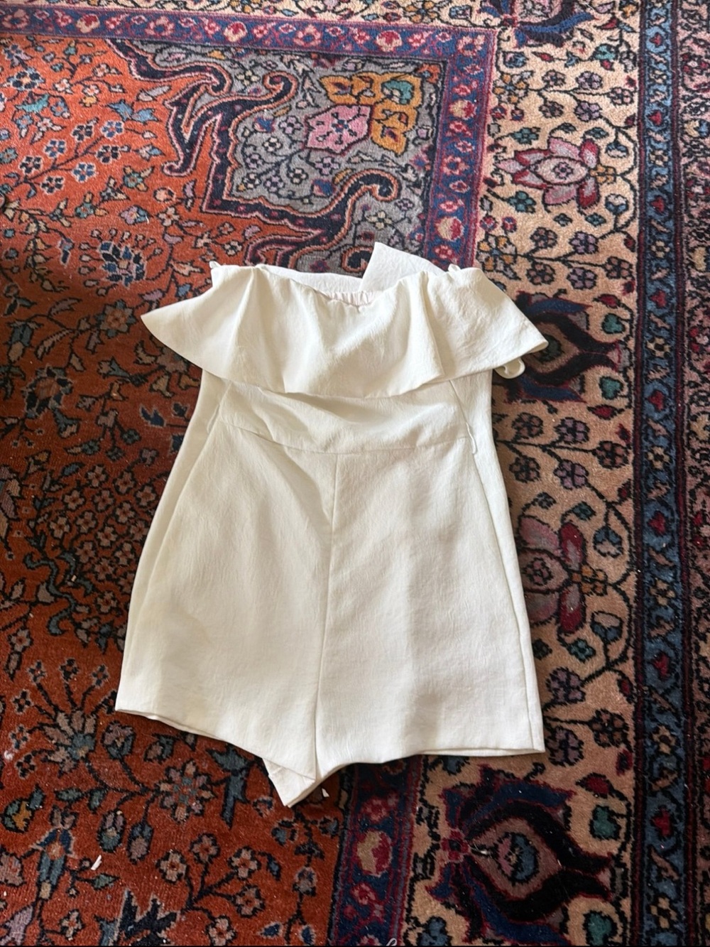 Babaton Ruffle  Romper - Picture 2 of 5